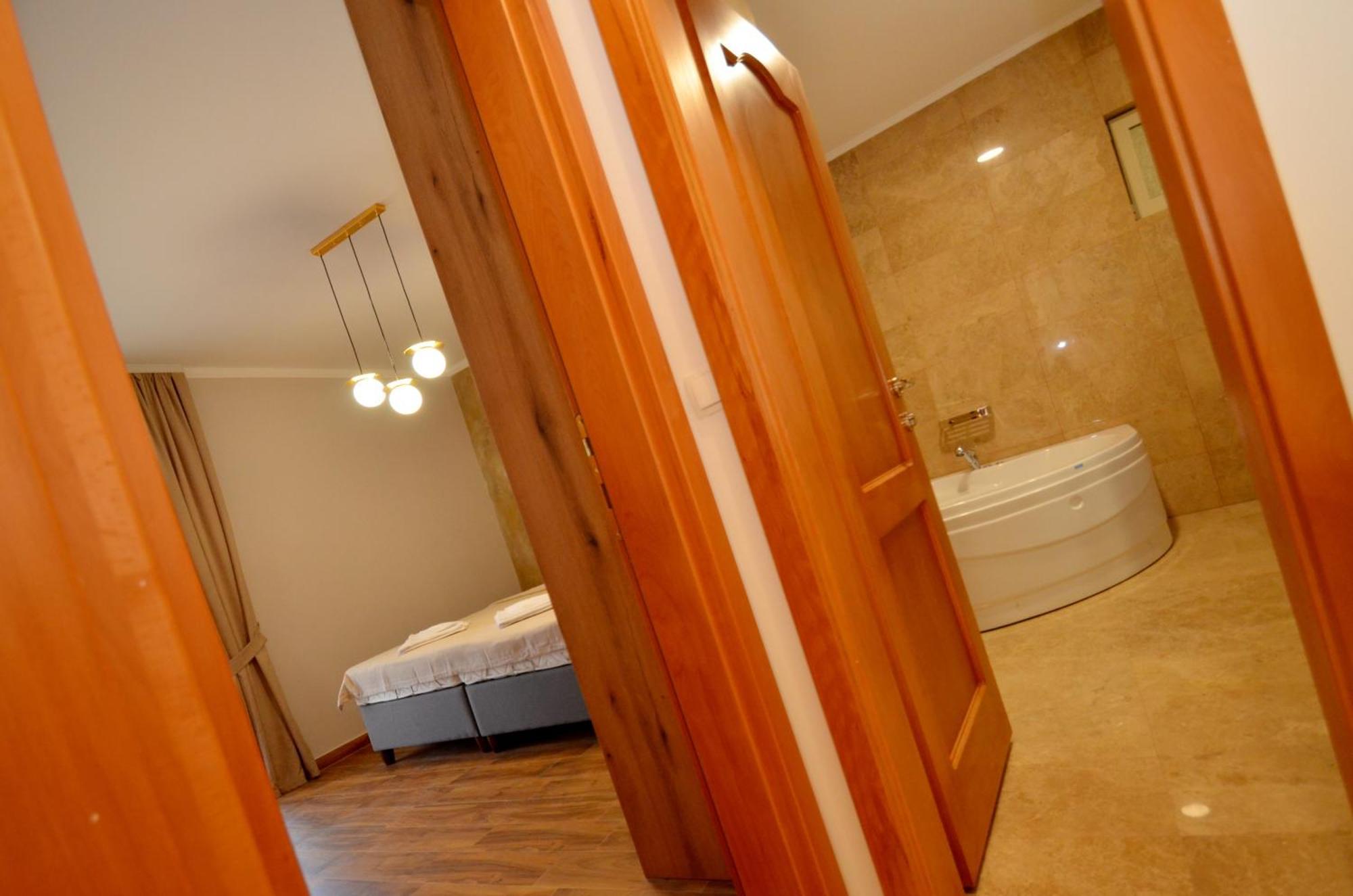 Boka Devine Residence Kotor Szoba fotó